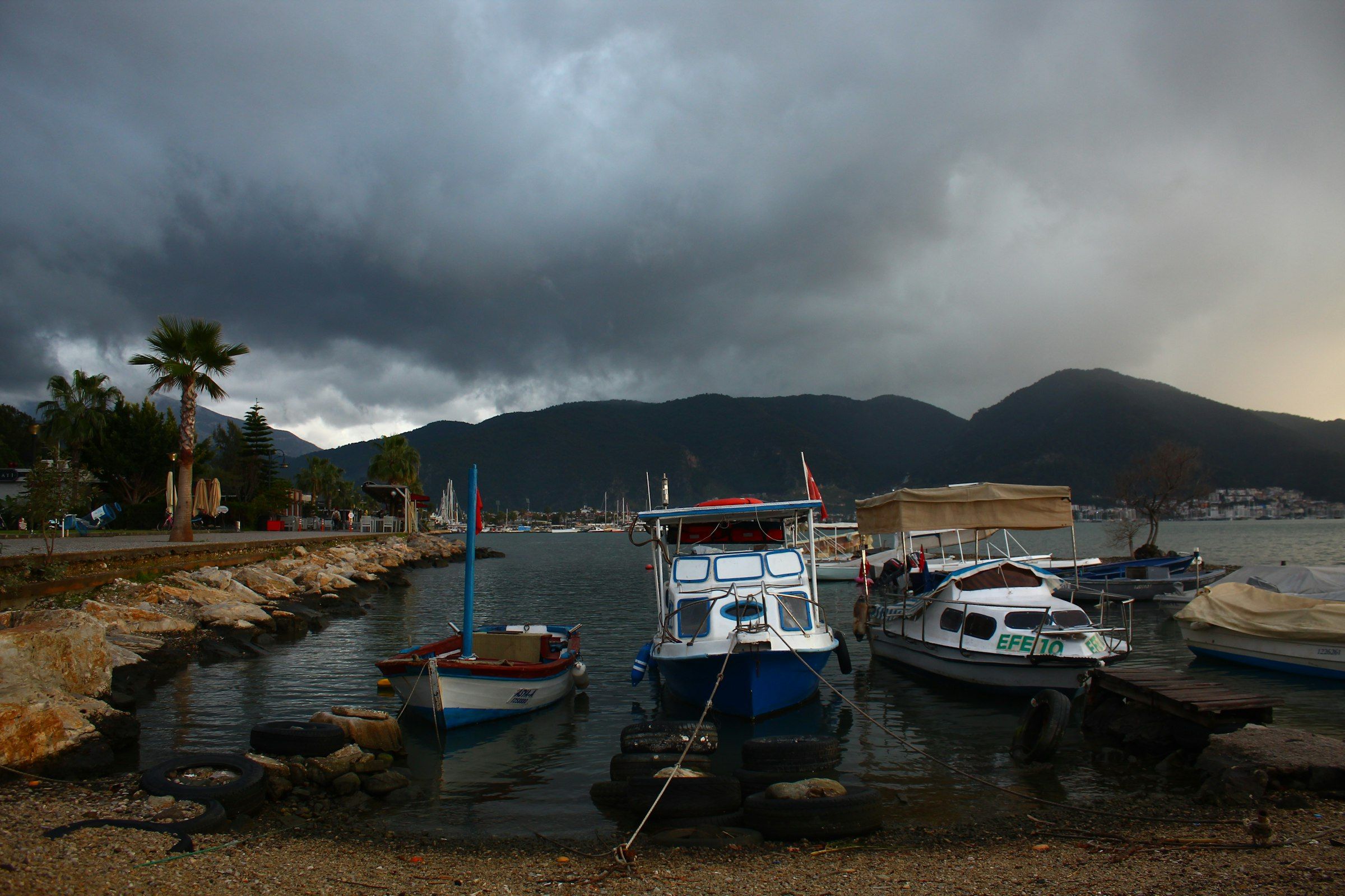 Boote auf dem Wasser in Fethiye